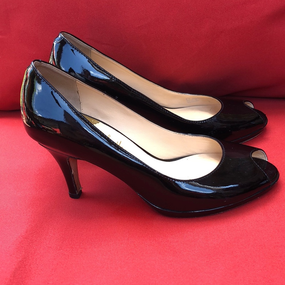 COLE HAAN PEEP TOE WITH NIKE AIR
